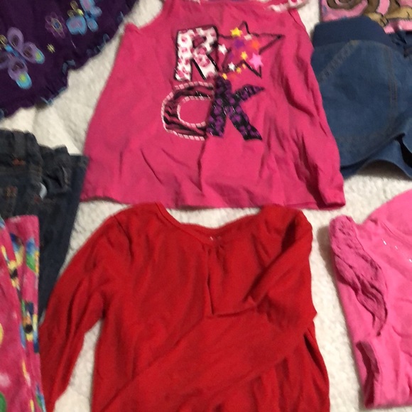 Little girls 4 to 5T clothes bundle - Picture 5 of 9
